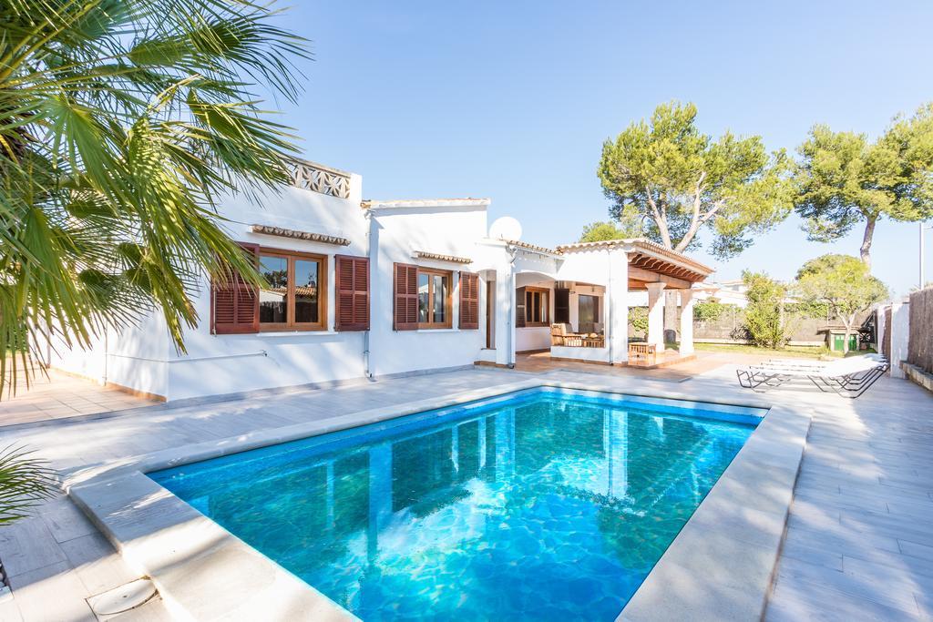 Chalet Falco With Private Pool And Garden Port de Alcudia  Exterior photo